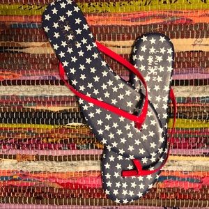 NWT! Star flip flops! Lauren Conrad! 8!
